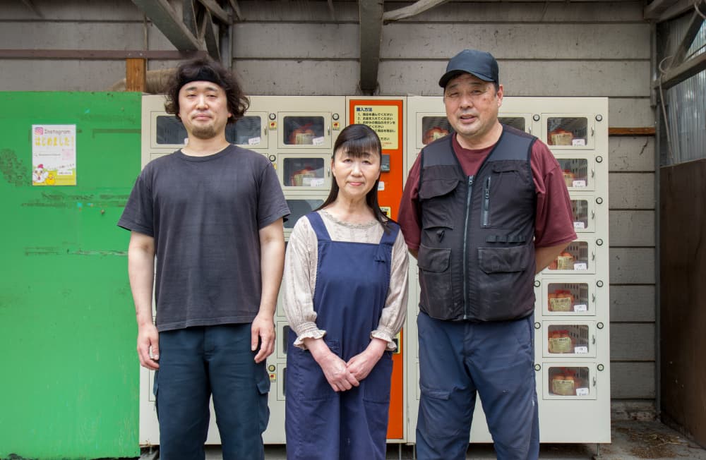 家族経営の養鶏場